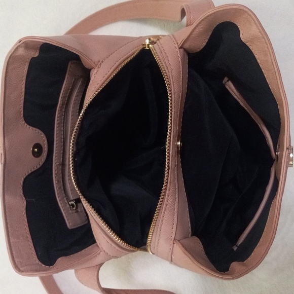 Lulu Dharma Verity Blush Pink Vegan Leather Crossbody Bag - Picture 9 of 16